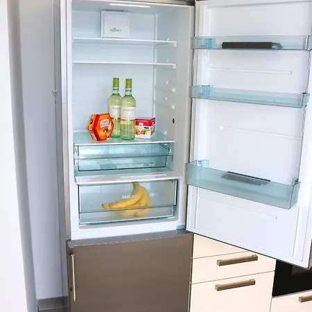 Arp 2o Mit Garten Und Parkplatz